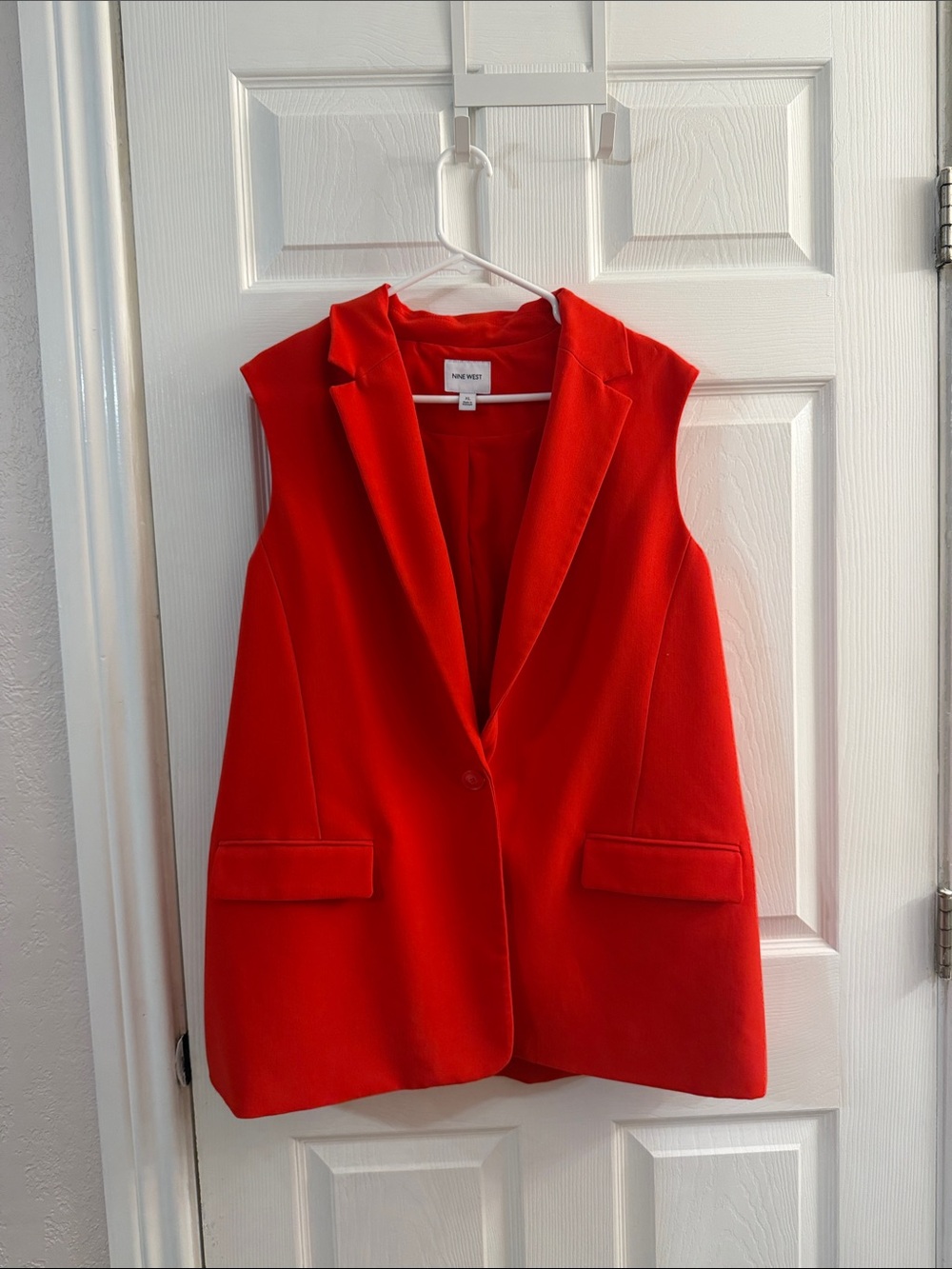 Nine West Red Sleeveless Blazer Vest